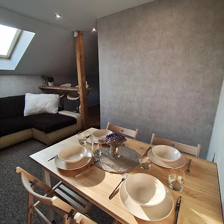 Silent Loft For Getaway لييبايا